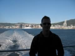 Dork Leaving Wellington