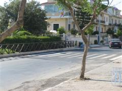 Cretan pedestrian crossing