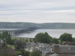 Dundee Rail Bridge - another view