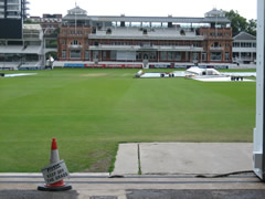 Lords - please keep off the grass
