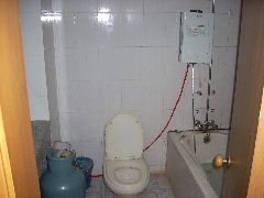 Internal gas hot water heater