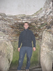 Cairn containing lifesize dork