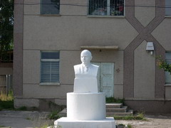 Bust of Lenin - still standing